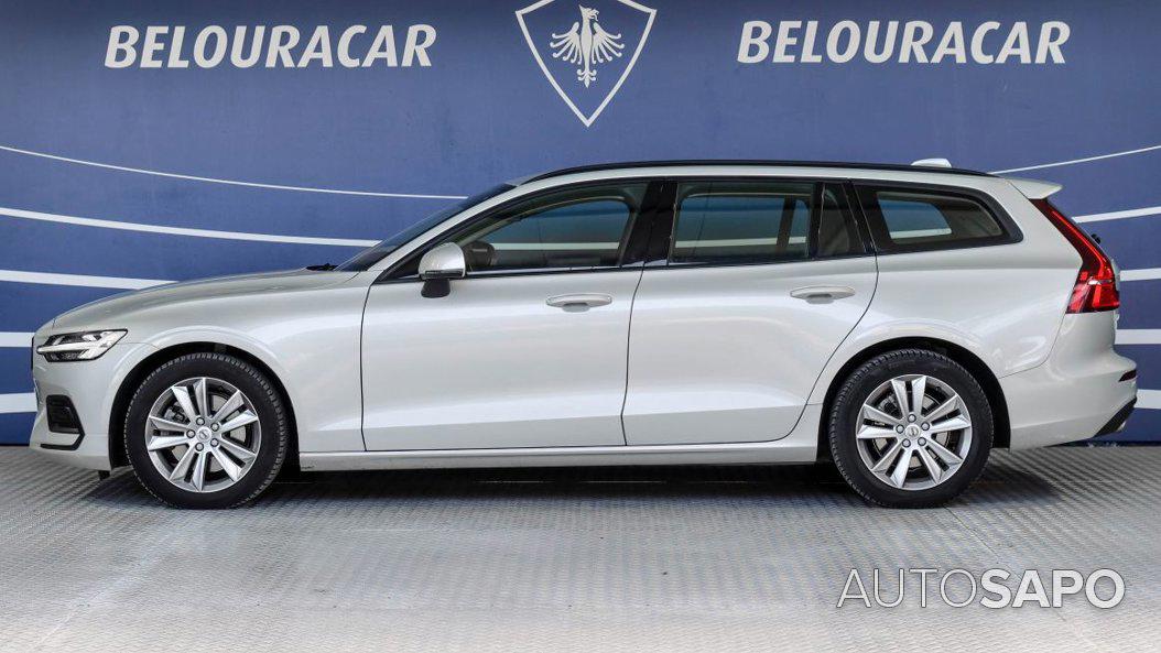 Volvo V60 2.0 B4 Momentum Geartronic de 2021