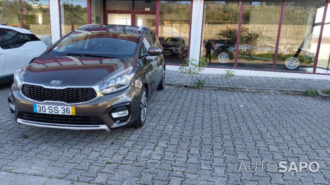 Kia Carens 1.7 CRDi ISG TX de 2017