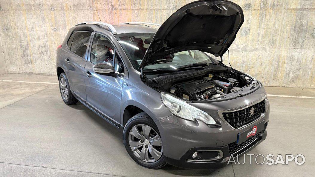 Peugeot 2008 1.6 BlueHDi Style de 2017