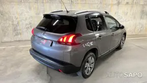 Peugeot 2008 1.6 BlueHDi Style de 2017