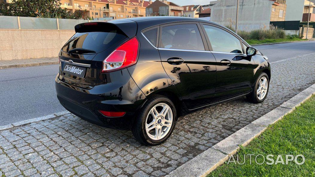 Ford Fiesta 1.0 EcoBoost Titanium Aut. de 2014