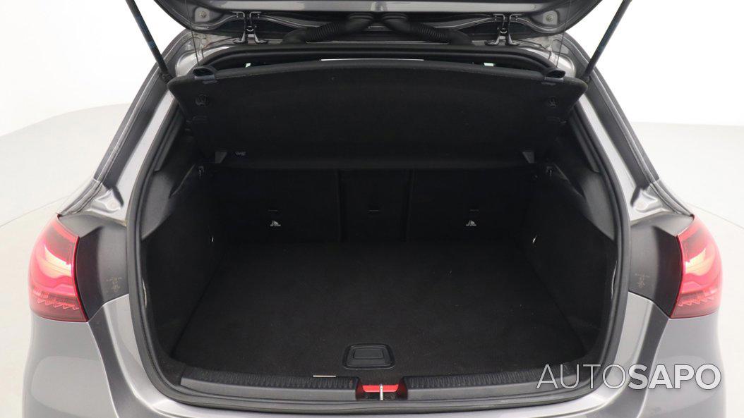 Mercedes-Benz Classe A 200 d de 2023
