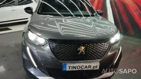 Peugeot 2008 1.2 PureTech Allure Pack EAT8 de 2023