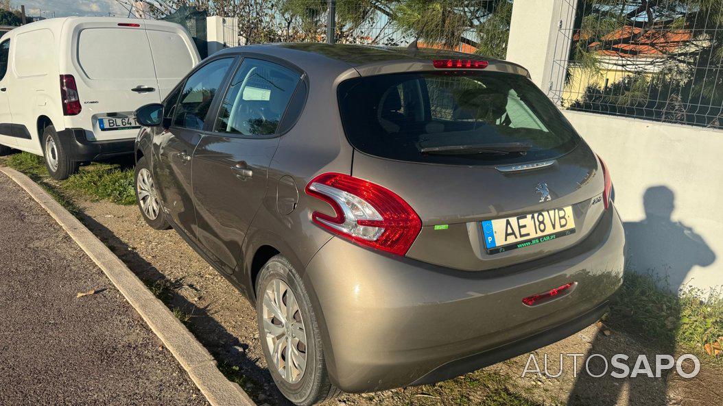 Peugeot 208 de 2013