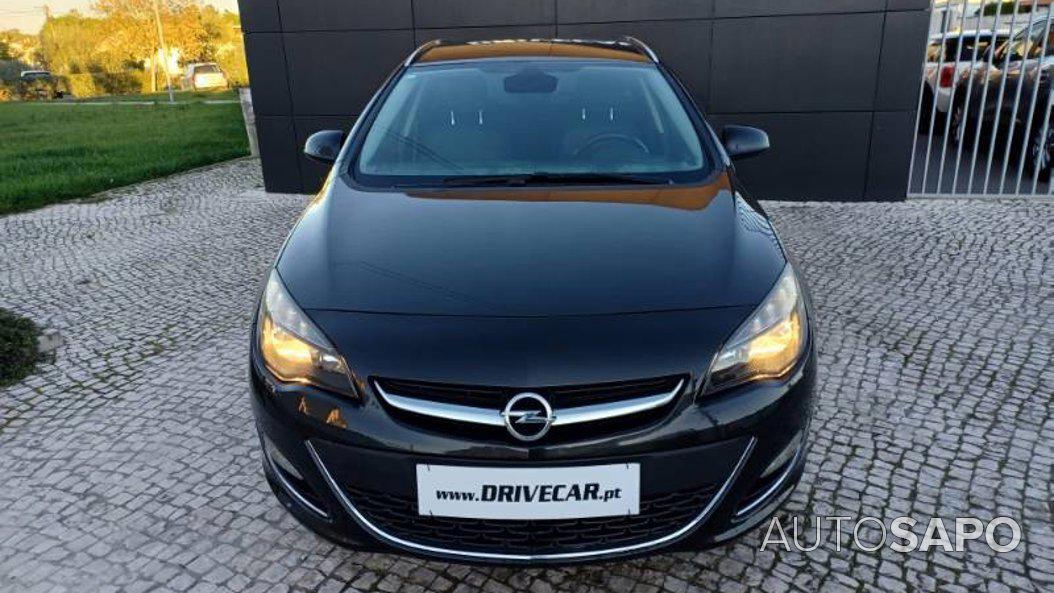 Opel Astra de 2014