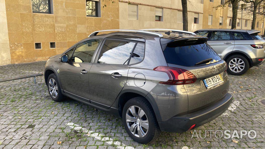 Peugeot 2008 1.2 PureTech Style de 2019