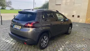 Peugeot 2008 1.2 PureTech Style de 2019