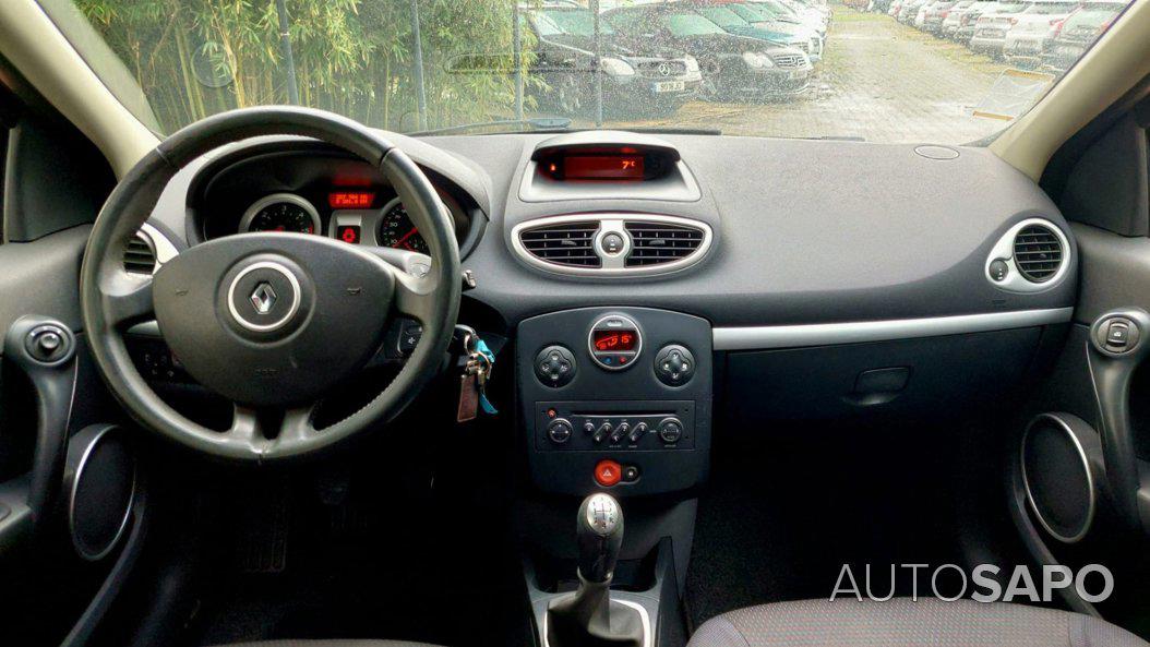 Renault Clio 1.5 dCi Privilège de 2006