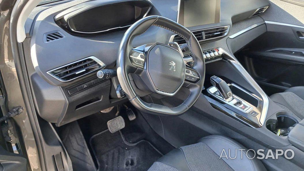 Peugeot 5008 1.5 BlueHDi Allure EAT8 de 2021