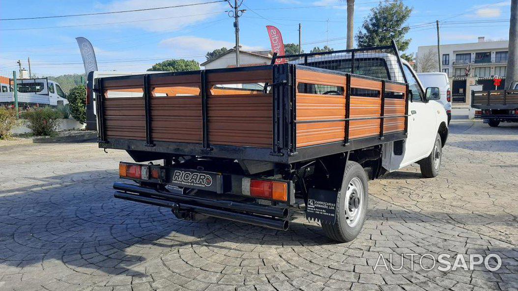 Nissan Pick-Up de 2000