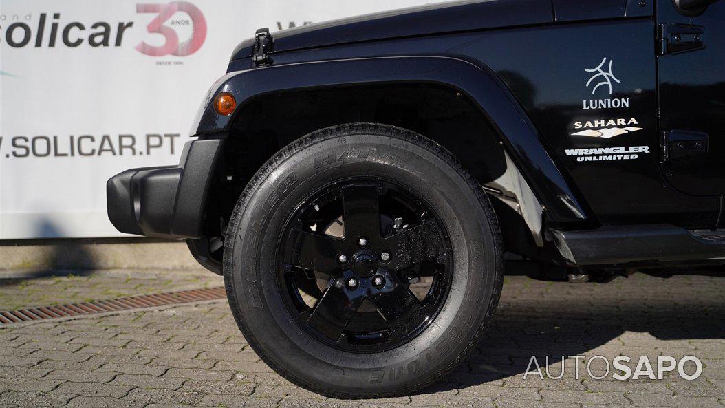 Jeep Wrangler 2.8 CRD ATX Sahara de 2009