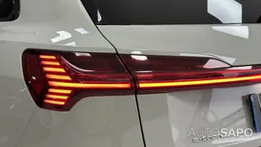 Audi e-tron 55 quattro S line de 2020