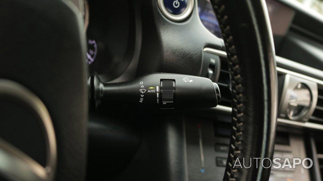 Lexus IS de 2019