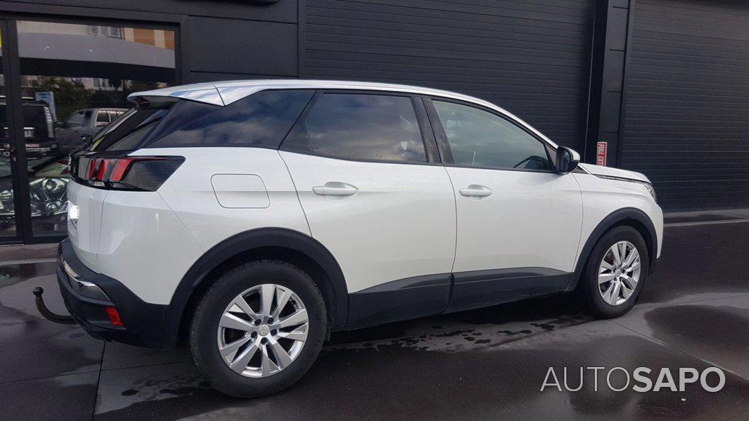 Peugeot 3008 1.6 BlueHDi Active de 2017