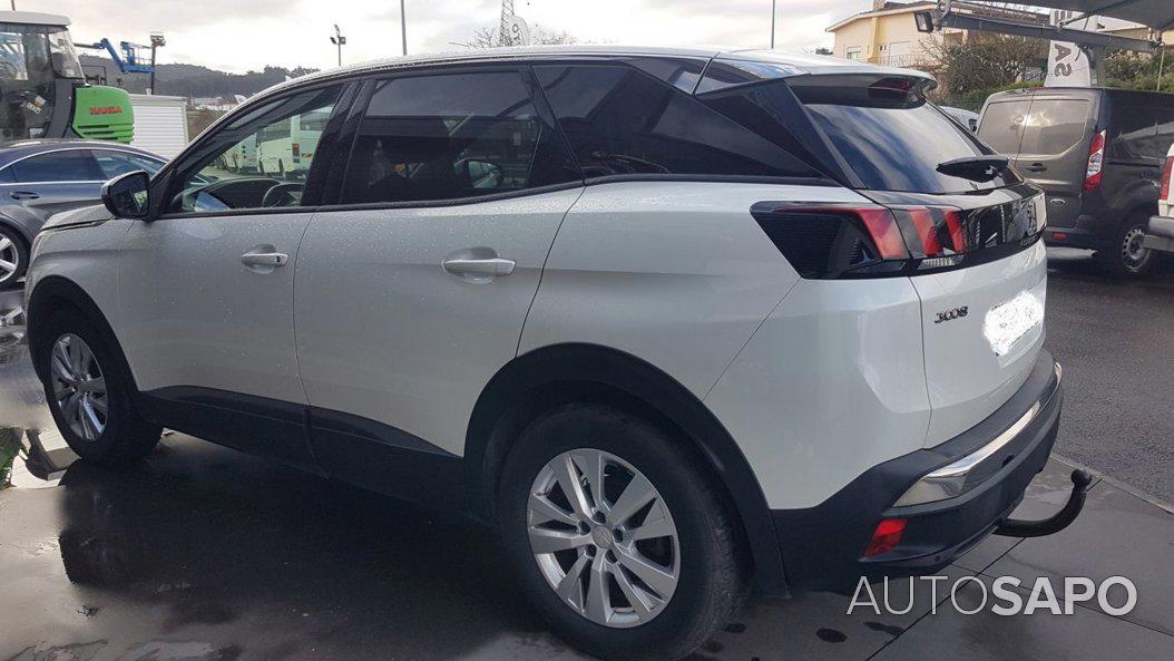 Peugeot 3008 1.6 BlueHDi Active de 2017