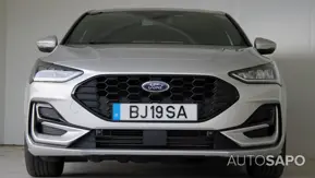 Ford Focus 1.0 EcoBoost MHEV ST-Line de 2024