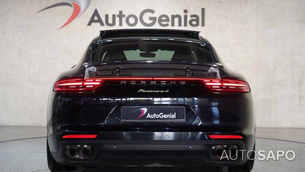 Porsche Panamera 4 E-Hybrid de 2020