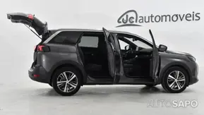 Peugeot 5008 de 2024