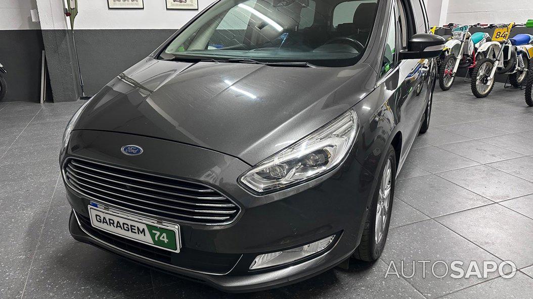 Ford Galaxy de 2015