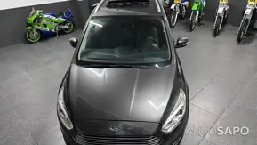 Ford Galaxy de 2015