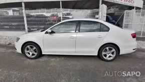 Volkswagen Jetta 1.6 TDi Confortline de 2012