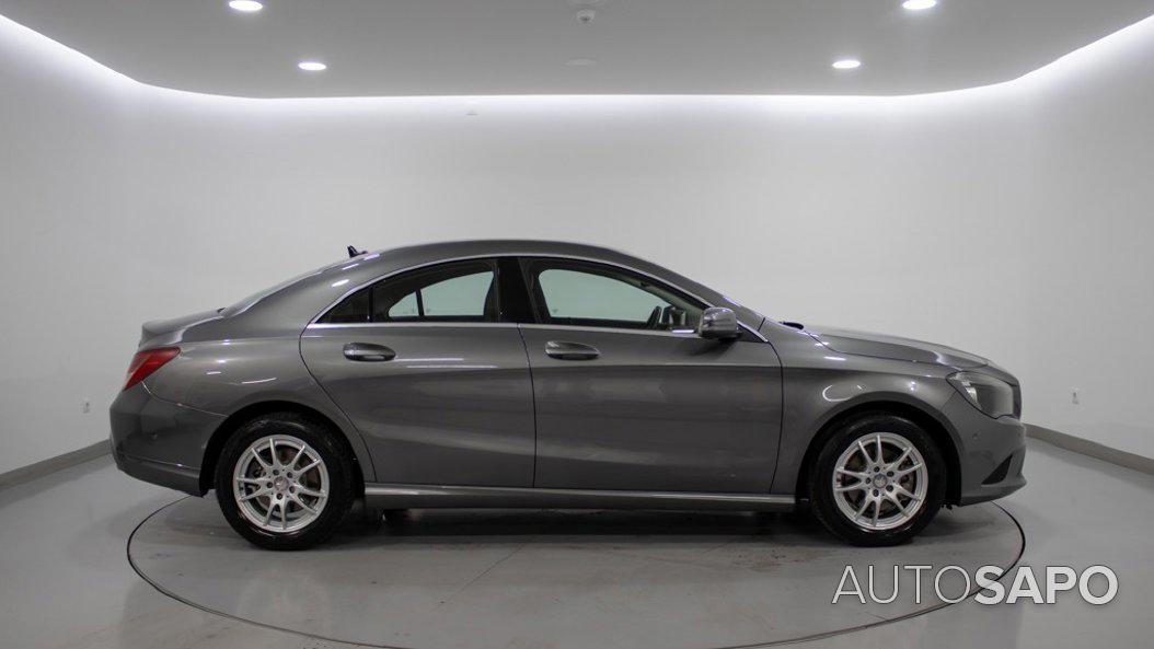 Mercedes-Benz Classe CLA 180 CDi Urban de 2015