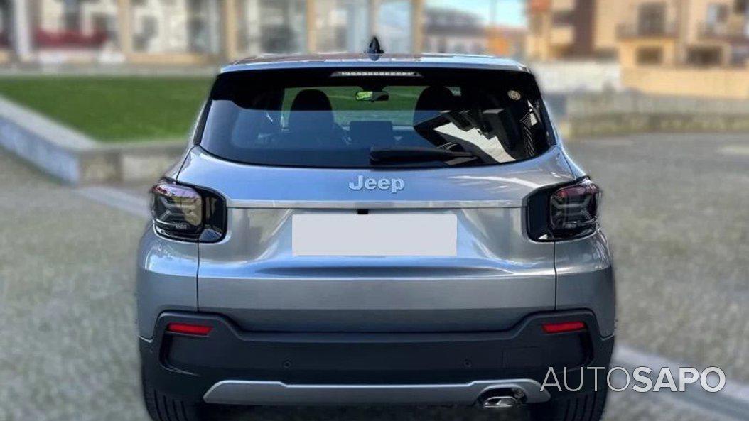 Jeep Avenger 1.2 GSE T3 Altitude de 2024