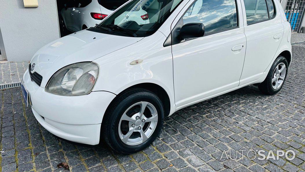 Toyota Yaris de 2000