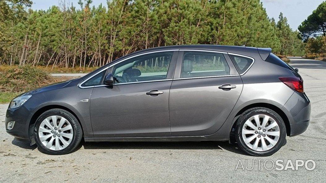 Opel Astra de 2010