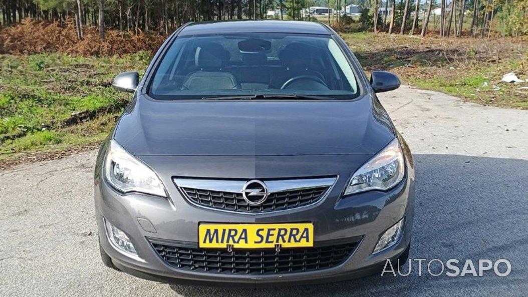 Opel Astra de 2010