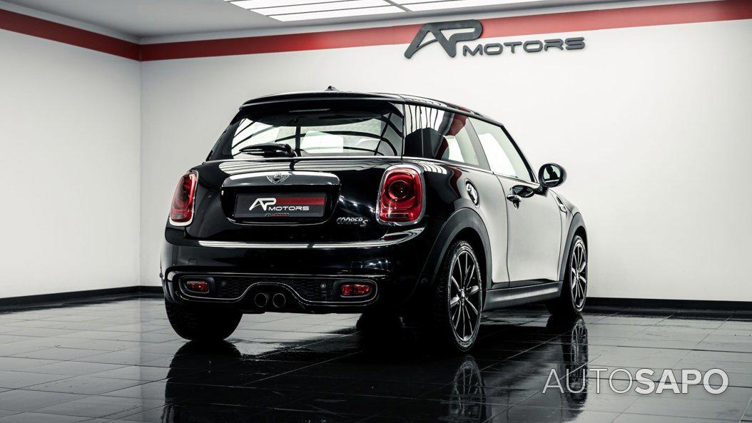 MINI Cooper de 2016