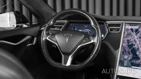 Tesla Model S 90D de 2016