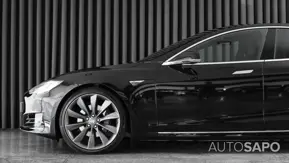 Tesla Model S 90D de 2016