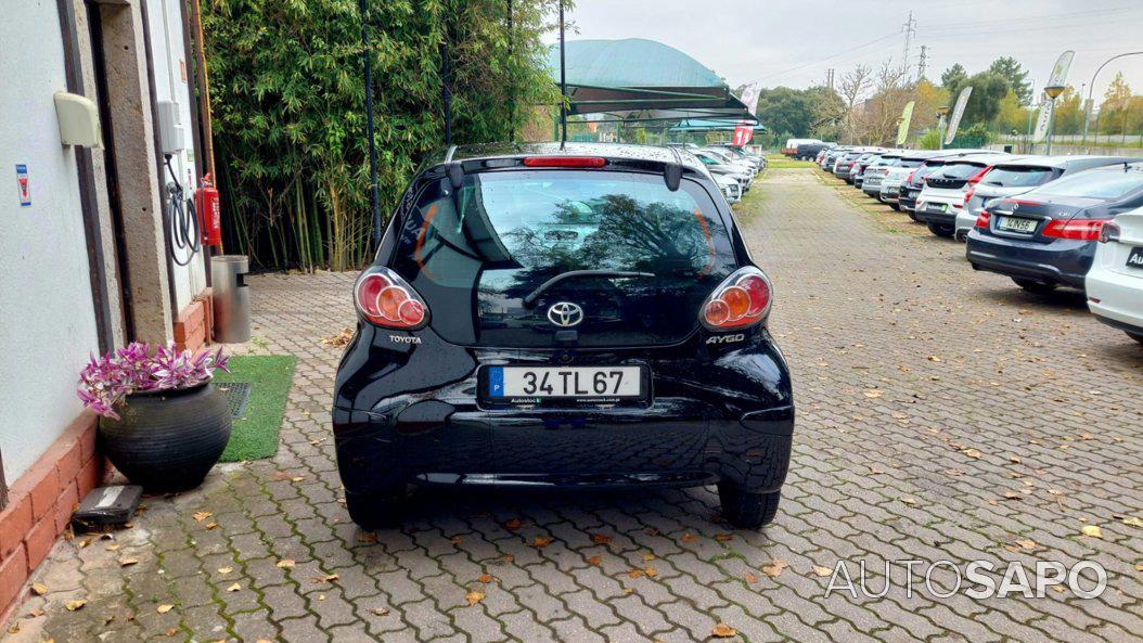 Toyota Aygo 1.0 + AC de 2010