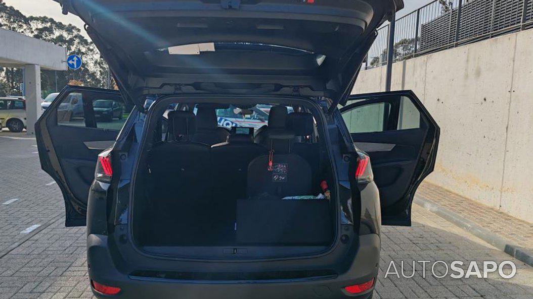 Peugeot 5008 1.5 BlueHDi Allure EAT8 de 2023