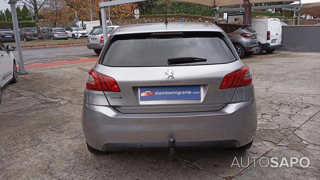 Peugeot 308 1.2 PureTech Style de 2016