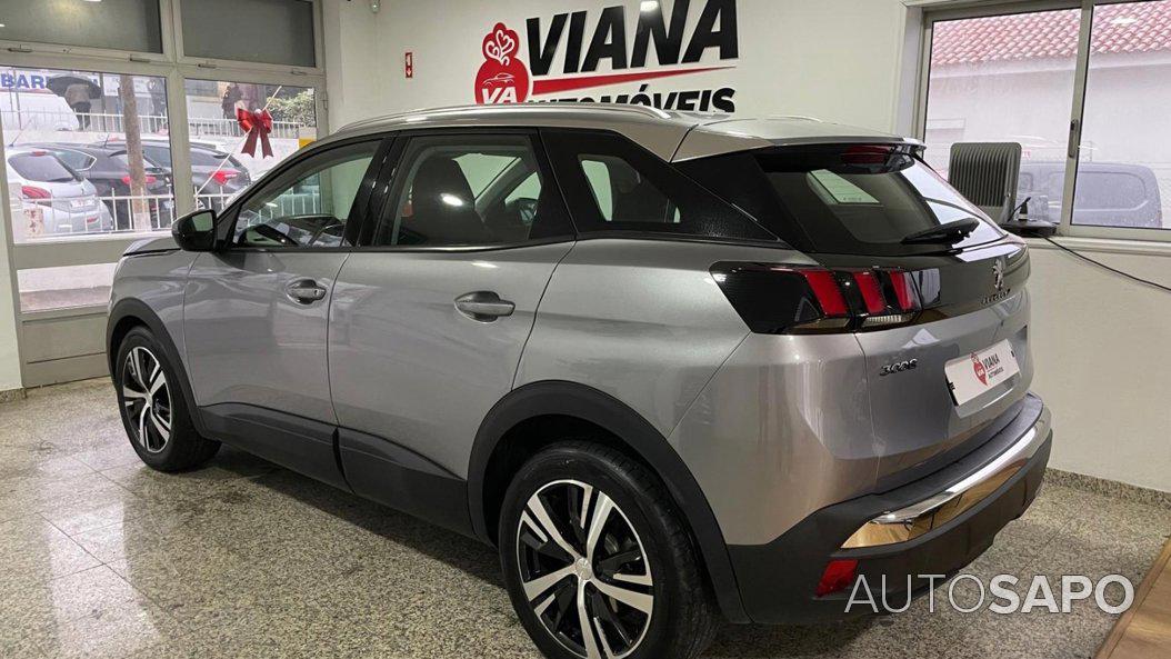 Peugeot 3008 1.2 PureTech Active de 2019