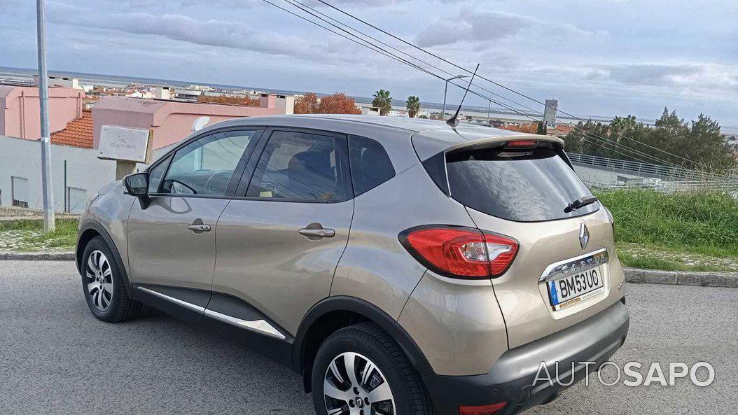 Renault Captur 1.5 dCi Exclusive C/Pneu de 2014