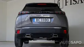 Peugeot 2008 1.2 PureTech Allure EAT8 de 2023