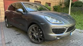 Porsche Cayenne Cayenne S Hybrid de 2011