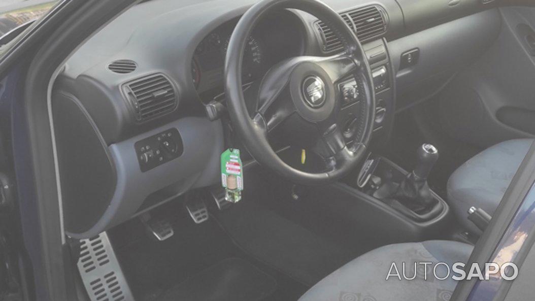 Seat Leon 1.6 16V Signo de 2001
