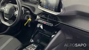 Peugeot 208 1.2 PureTech Allure de 2023