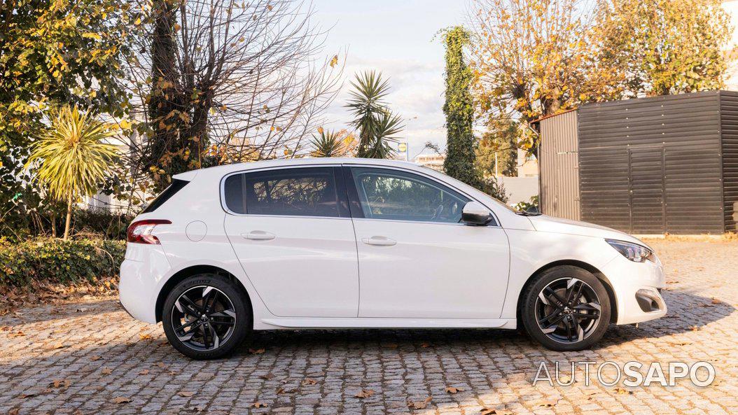 Peugeot 308 de 2015