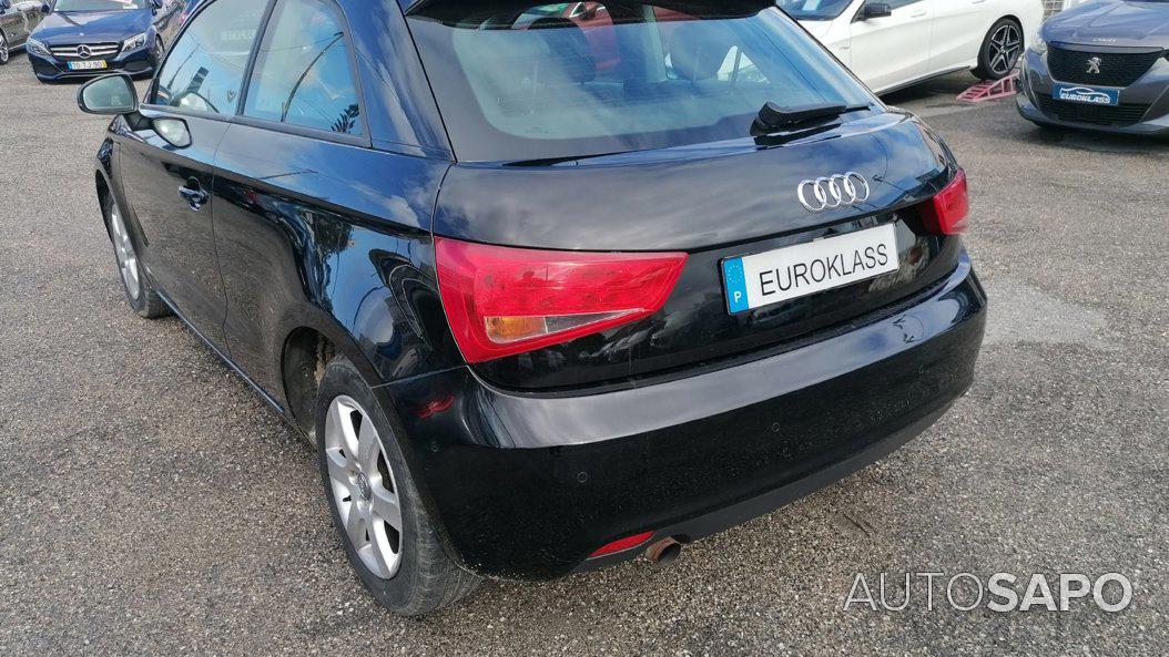 Audi A1 1.2 TFSi Attraction de 2011