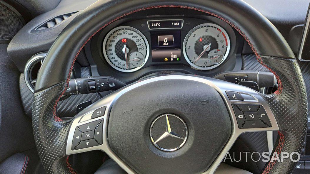 Mercedes-Benz Classe A 180 CDi BlueEfficiency AMG Line Aut. de 2015