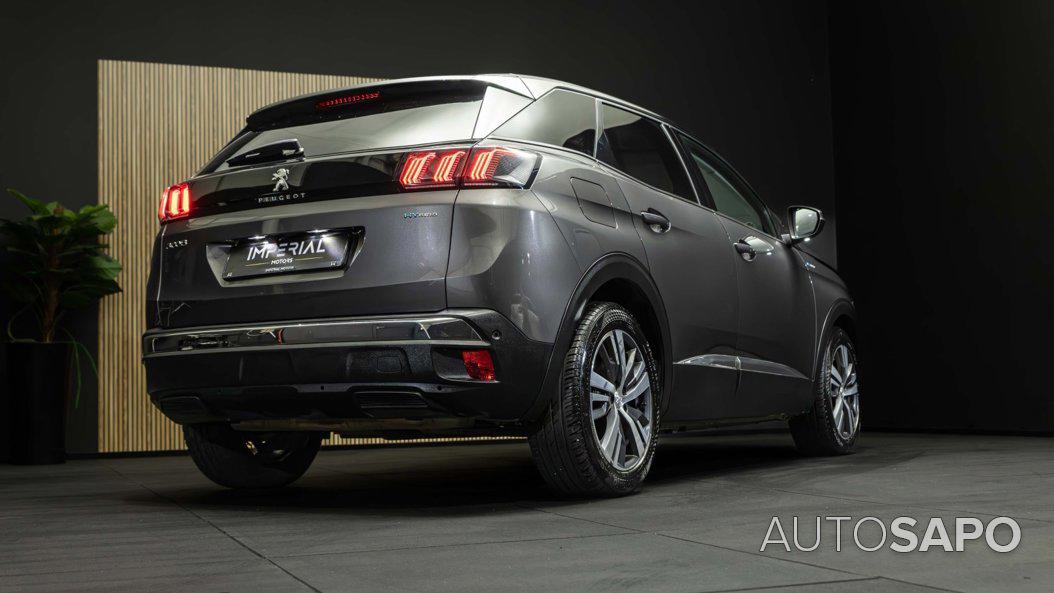 Peugeot 3008 1.6 Hybrid Allure Pack e-EAT8 de 2022