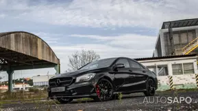 Mercedes-Benz Classe CLA 45 AMG 4-Matic de 2015