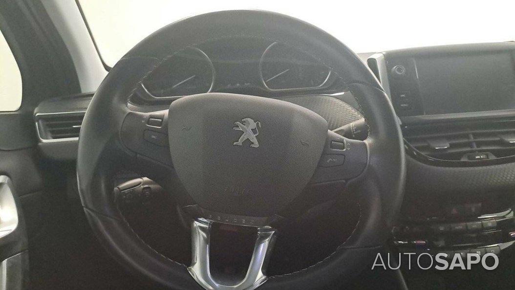 Peugeot 2008 1.5 BlueHDi Allure de 2019