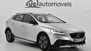 Volvo V40 Cross Country 1.5 T3 Momentum Geartronic de 2019