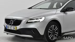 Volvo V40 Cross Country 1.5 T3 Momentum Geartronic de 2019